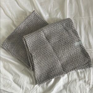 Calvin Klein Textured Gray Scarf